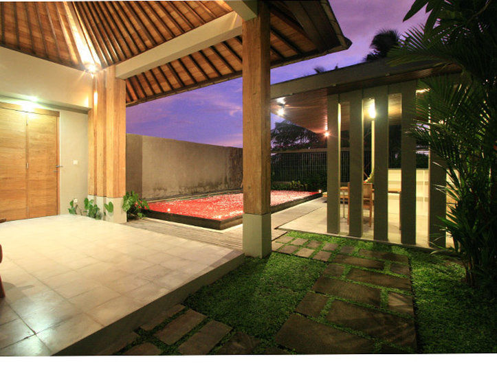 Villa Kayu *